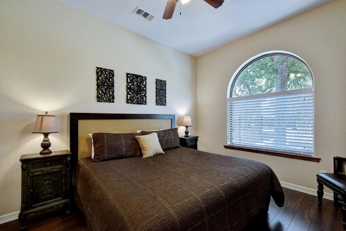 Messina Inn Wimberley Phòng bức ảnh